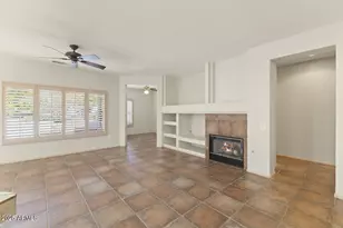 17850 N Navarro Ct, Surprise, AZ 85374 - Photo 9