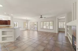 17850 N Navarro Ct, Surprise, AZ 85374 - Photo 5