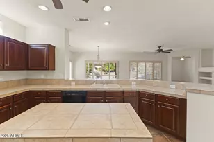 17850 N Navarro Ct, Surprise, AZ 85374 - Photo 17