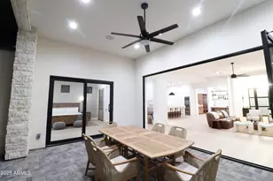 3113 N 41st Pl, Phoenix, AZ 85018 - Photo 15