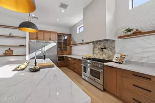 3113 N 41st Pl, Phoenix, AZ 85018 - Photo 15