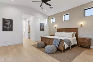 3113 N 41st Pl, Phoenix, AZ 85018 - Photo 17