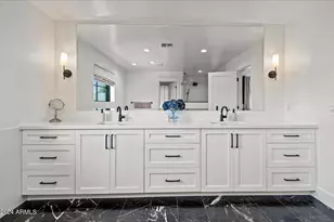 6234 E Monterosa St, Scottsdale, AZ 85251 - Photo 11