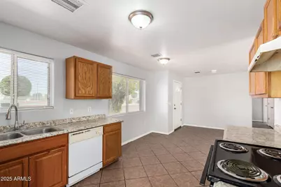 105 W 8th Street, Eloy, AZ 85131 - Photo 15