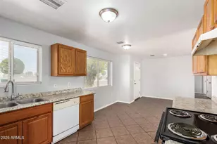 105 W 8th St, Eloy, AZ 85131 - Photo 15