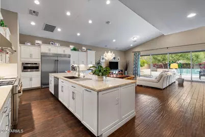 2926 E Minnezona Avenue, Phoenix, AZ 85016 - Photo 7