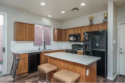 2007 N 78th Avenue, Phoenix, AZ 85035 - Photo 7