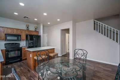 2007 N 78th Avenue, Phoenix, AZ 85035 - Photo 9