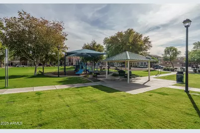 2007 N 78th Avenue, Phoenix, AZ 85035 - Photo 23