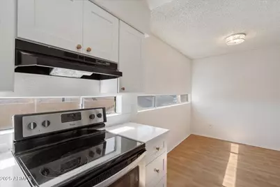 2673 E Oakleaf Drive, Tempe, AZ 85288 - Photo 13