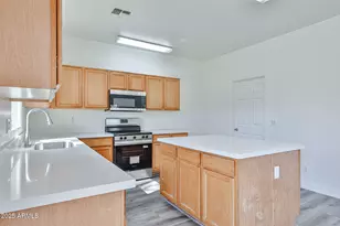 17317 W Acapulco Ln, Surprise, AZ 85388 - Photo 25