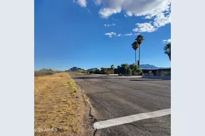 50979 W Iver Road #-, Aguila, AZ 85320 - Photo 11