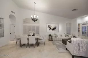 2017 E Granite View Dr, Phoenix, AZ 85048 - Photo 11