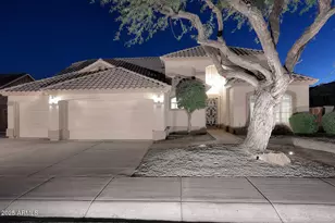 2017 E Granite View Dr, Phoenix, AZ 85048 - Photo 5