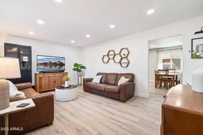 5309 W Port Au Prince Lane, Glendale, AZ 85306 - Photo 7