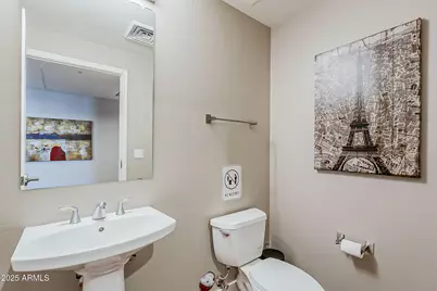 310 S 4th Street #1601, Phoenix, AZ 85004 - Photo 25