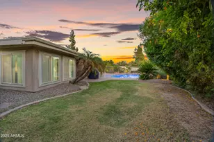 1943 E Diamond Dr, Tempe, AZ 85283 - Photo 7