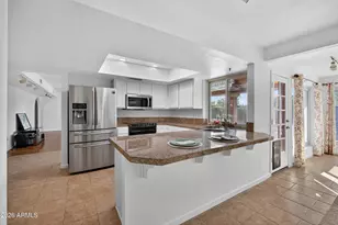 1943 E Diamond Dr, Tempe, AZ 85283 - Photo 21