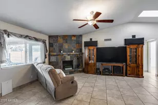 2102 W Marco Polo Rd, Phoenix, AZ 85027 - Photo 9