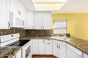 10019 E Mountain View Rd, Scottsdale, AZ 85258 - Photo 13