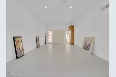 15213 N Cameo Drive, Sun City, AZ 85351 - Photo 9