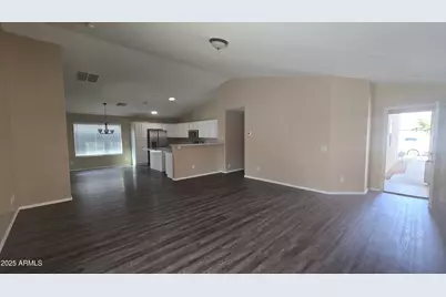 355 W Holstein Trail, San Tan Valley, AZ 85143 - Photo 5