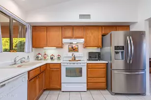 14726 W Antelope Dr, Sun City West, AZ 85375 - Photo 11