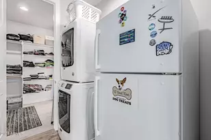 34319 N 7th St, Phoenix, AZ 85085 - Photo 19