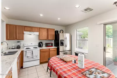 40202 W Mary Lou Drive, Maricopa, AZ 85138 - Photo 5