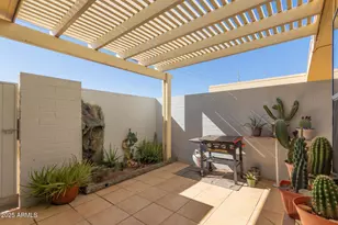 10617 W Granada Dr, Sun City, AZ 85373 - Photo 15