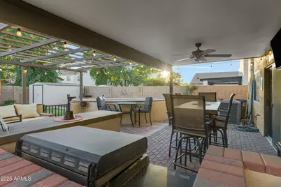 409 E Penny Lane, San Tan Valley, AZ 85140 - Photo 41