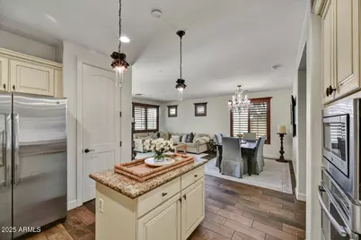 7 E Laurie Lane, Phoenix, AZ 85020 - Photo 13