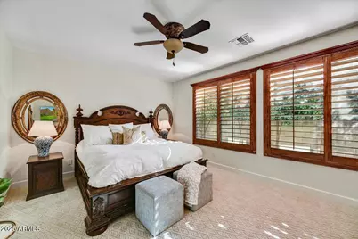 7 E Laurie Lane, Phoenix, AZ 85020 - Photo 17