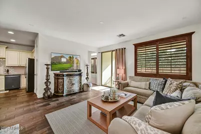 7 E Laurie Lane, Phoenix, AZ 85020 - Photo 9