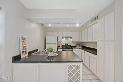 8020 E Thomas Road #112, Scottsdale, AZ 85251 - Photo 3