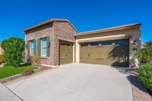 56 E Camellia Way, Queen Creek, AZ 85140 - Photo 11