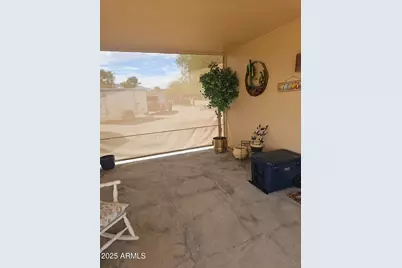 49758 Topaz Avenue, Quartzsite, AZ 85346 - Photo 9
