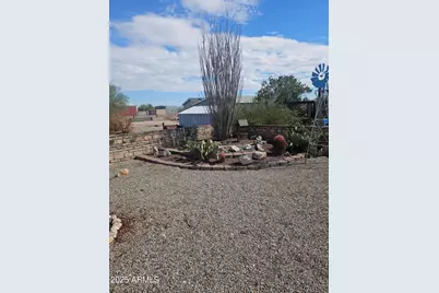 49758 Topaz Avenue, Quartzsite, AZ 85346 - Photo 17
