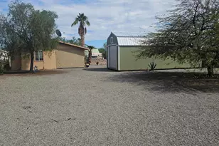 49758 Topaz Ave, Quartzsite, AZ 85346 - Photo 19