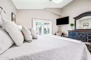 1817 E Willow Tree Ct, Gilbert, AZ 85234 - Photo 89