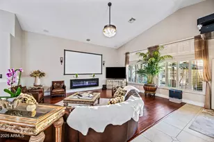 1817 E Willow Tree Ct, Gilbert, AZ 85234 - Photo 7