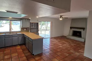 15635 North 21st St, Phoenix, AZ 85022 - Photo 3