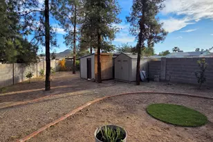 15635 North 21st St, Phoenix, AZ 85022 - Photo 11