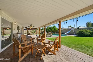 19 E Canterbury Ct, Phoenix, AZ 85022 - Photo 45