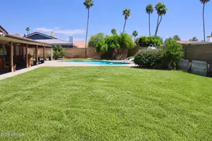 19 E Canterbury Ct, Phoenix, AZ 85022 - Photo 3