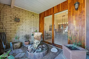 19 E Canterbury Ct, Phoenix, AZ 85022 - Photo 7