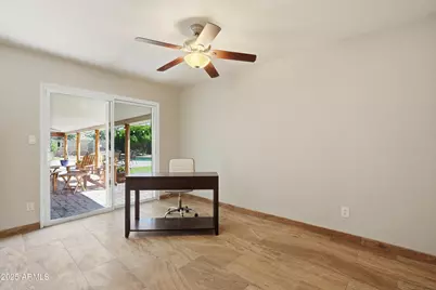 19 E Canterbury Court, Phoenix, AZ 85022 - Photo 39