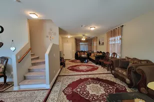 7439 W Wolf St, Phoenix, AZ 85033 - Photo 7