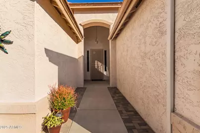 18359 N Linkletter Lane, Surprise, AZ 85374 - Photo 5