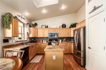 18359 N Linkletter Lane, Surprise, AZ 85374 - Photo 19